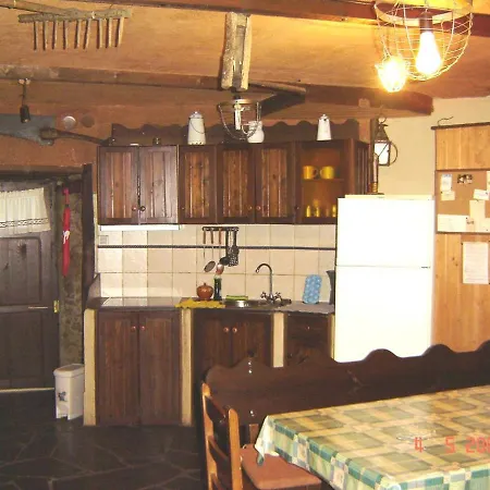 Spacious In Odollo, Mountain View, 150 Sqm, Fireplace Holiday home *