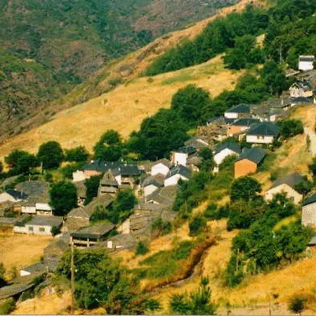 Spacious In Odollo, Mountain View, 150 Sqm, Fireplace Holiday home Odollo