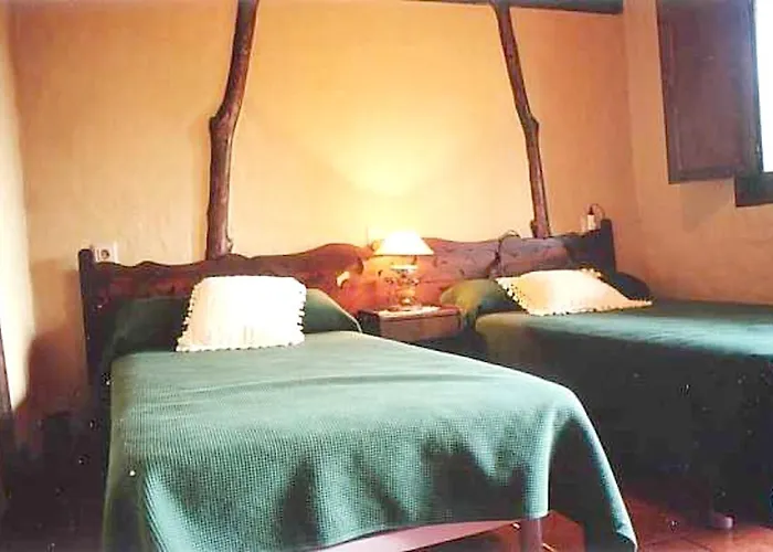 Spacious In Odollo, Mountain View, 150 Sqm, Fireplace *